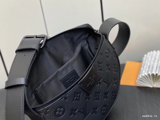 WIS VUITTON Moon LOUIS Crossbody 0315